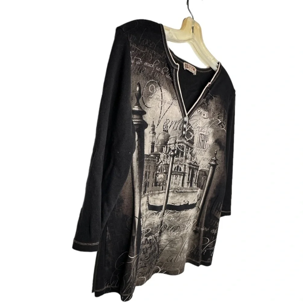 Blue Canyon Clothing Venice Italy Black Shirt
